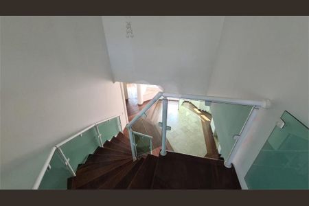 Casa à venda com 532m², 4 quartos e 8 vagas