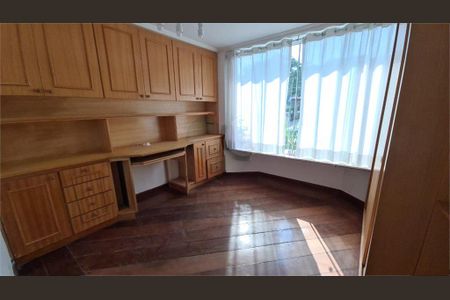 Casa à venda com 532m², 4 quartos e 8 vagas