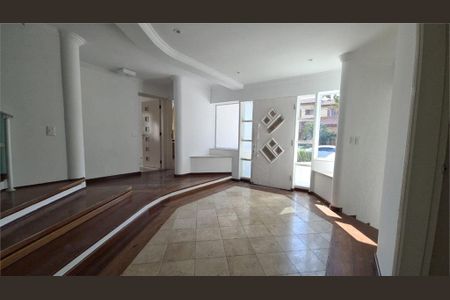 Casa à venda com 532m², 4 quartos e 8 vagas