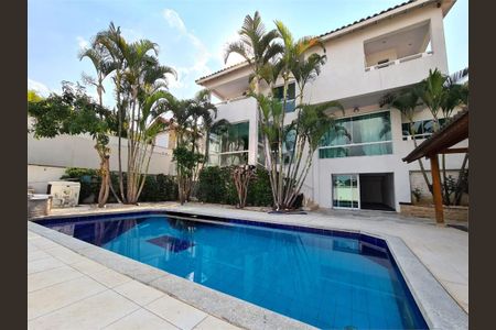Casa à venda com 532m², 4 quartos e 8 vagas