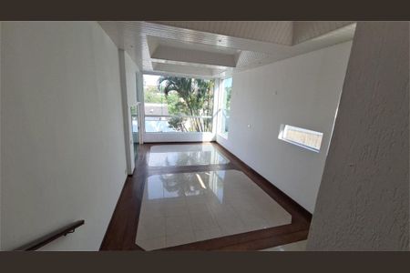Casa à venda com 532m², 4 quartos e 8 vagas