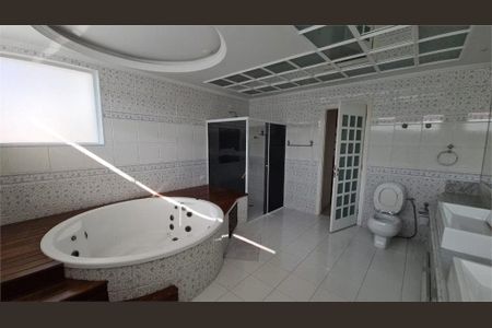 Casa à venda com 532m², 4 quartos e 8 vagas