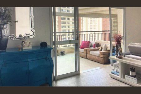 Apartamento à venda com 315m², 4 quartos e 5 vagas