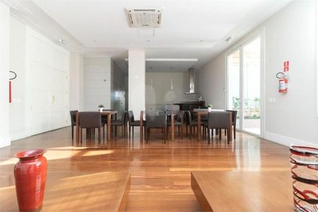 Apartamento à venda com 250m², 4 quartos e 4 vagas