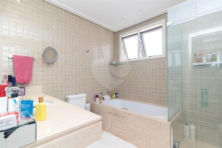 Apartamento à venda com 250m², 4 quartos e 4 vagas