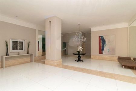 Apartamento à venda com 250m², 4 quartos e 4 vagas