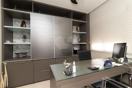 Apartamento à venda com 250m², 4 quartos e 4 vagas