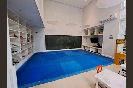 Apartamento à venda com 180m², 4 quartos e 3 vagas