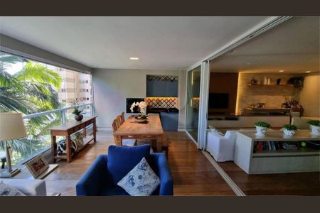 Apartamento à venda com 180m², 4 quartos e 3 vagas