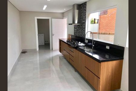 Casa à venda com 650m², 5 quartos e 4 vagas