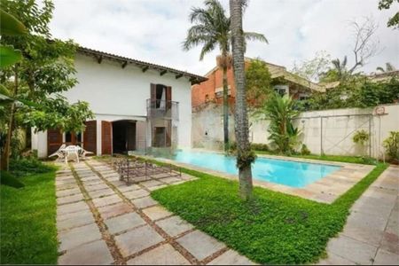 Casa à venda com 576m², 4 quartos e 8 vagas