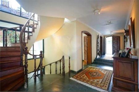 Casa à venda com 576m², 4 quartos e 8 vagas