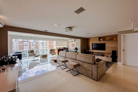 Sala de apartamento à venda com 3 quartos, 204m² em Mooca, São Paulo