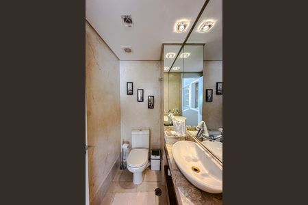 Apartamento à venda com 204m², 3 quartos e 4 vagasLavabo