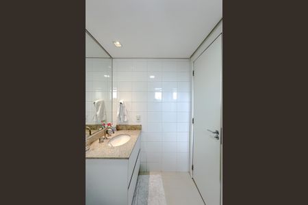 Apartamento à venda com 204m², 3 quartos e 4 vagasBanheiro da Suíte 3