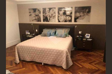 Casa à venda com 550m², 4 quartos e 6 vagas