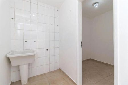Casa à venda com 136m², 2 quartos e 2 vagas