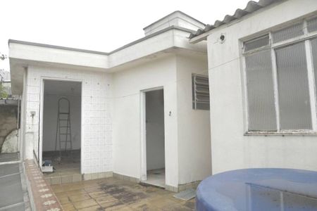 Casa à venda com 272m², 5 quartos e 3 vagas