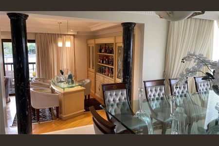 Apartamento à venda com 325m², 4 quartos e 5 vagas