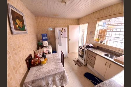 Casa à venda com 182m², 3 quartos e 2 vagas