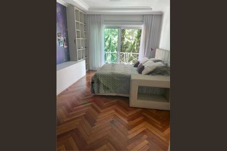 Casa à venda com 550m², 4 quartos e 4 vagas
