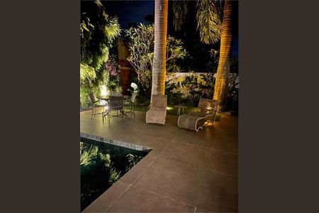 Casa à venda com 550m², 4 quartos e 4 vagas