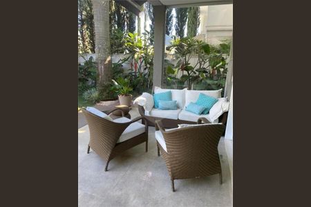 Casa à venda com 550m², 4 quartos e 4 vagas