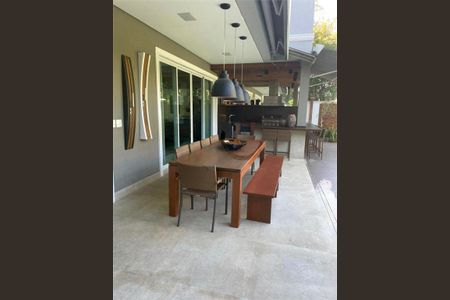 Casa à venda com 550m², 4 quartos e 4 vagas
