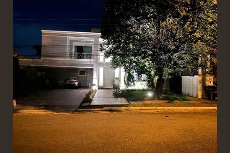Casa à venda com 550m², 4 quartos e 4 vagas