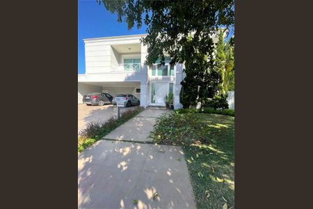 Casa à venda com 550m², 4 quartos e 4 vagas
