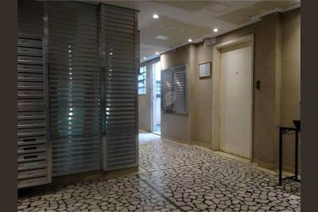 Apartamento à venda com 35m², 1 quarto e 1 vaga