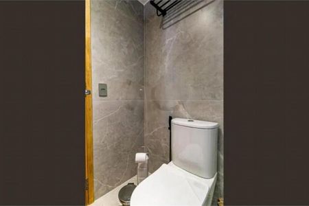 Apartamento à venda com 181m², 4 quartos e 3 vagas