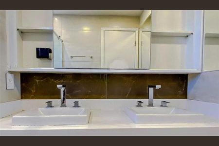 Apartamento à venda com 117m², 3 quartos e 3 vagas