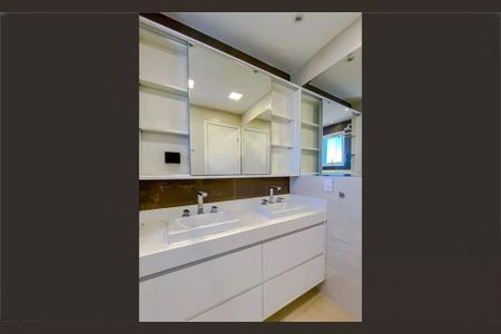 Apartamento à venda com 117m², 3 quartos e 3 vagas