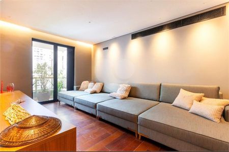 Apartamento à venda com 631m², 3 quartos e 8 vagas