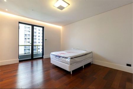 Apartamento à venda com 631m², 3 quartos e 8 vagas