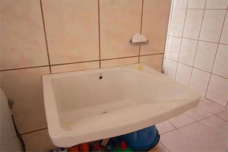 Casa à venda com 177m², 2 quartos e 1 vaga