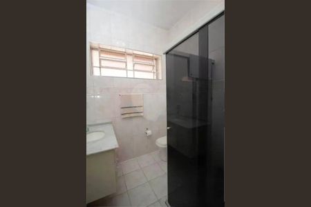 Casa à venda com 177m², 2 quartos e 1 vaga