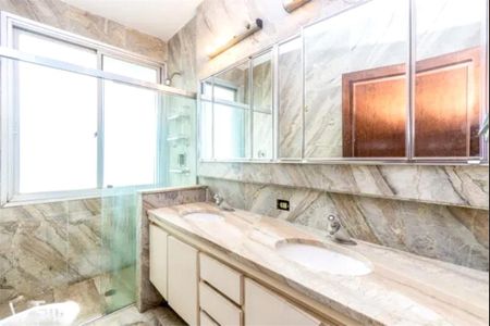 Apartamento à venda com 411m², 4 quartos e 3 vagas