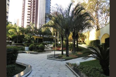 Apartamento à venda com 378m², 6 quartos e 5 vagas