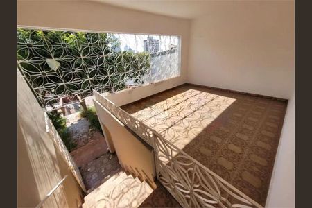 Casa à venda com 120m², 4 quartos e 1 vaga