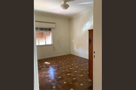 Casa à venda com 190m², 3 quartos e 2 vagas