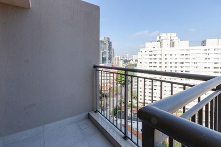 Studio para alugar com 24m², 1 quarto e sem vaga Studio para alugar com 24m², 1 quarto e sem vagaVaranda