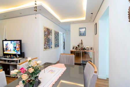 Apartamento à venda com 69m², 3 quartos e 1 vagaSala 