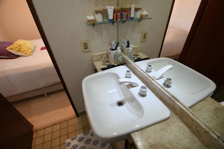 Apartamento para alugar com 75m², 3 quartos e 1 vagaBanheiro Suíte