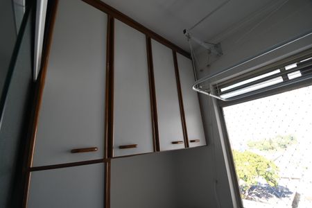 Apartamento para alugar com 75m², 3 quartos e 1 vagaÁrea de Serviço