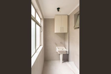 Apartamento à venda com 58m², 2 quartos e 1 vaga Apartamento à venda com 58m², 2 quartos e 1 vagaÁrea de Serviço