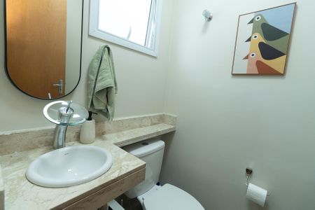 Casa de condomínio à venda com 100m², 2 quartos e 1 vagaLavabo