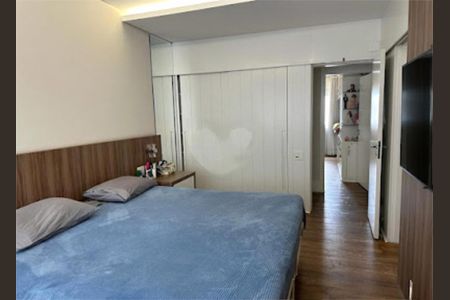 Apartamento à venda com 197m², 3 quartos e 2 vagas