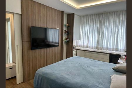 Apartamento à venda com 197m², 3 quartos e 2 vagas